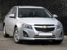  Chevrolet Cruze LS    